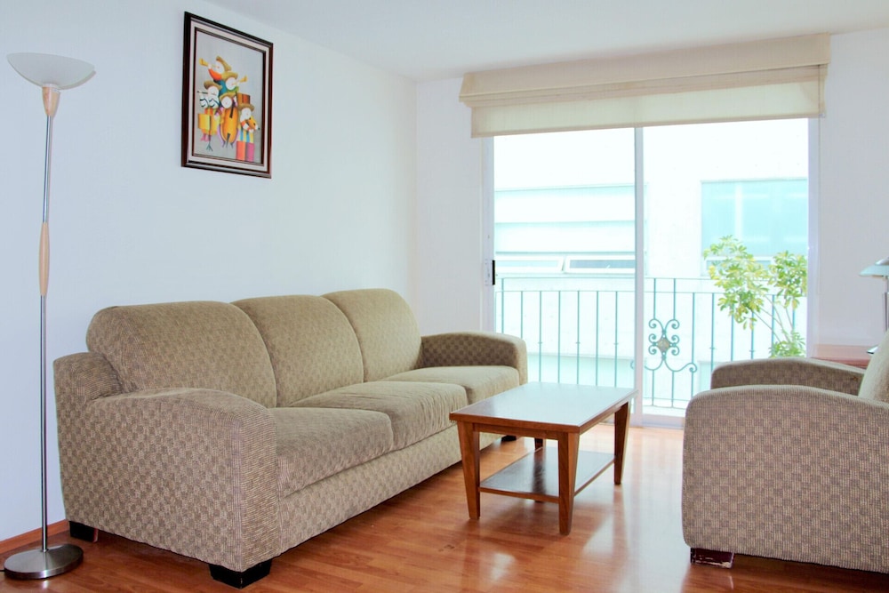 Residence L Heritage Aristoteles 140 By Bluebay Ex Suites Aristoteles 140 22/57