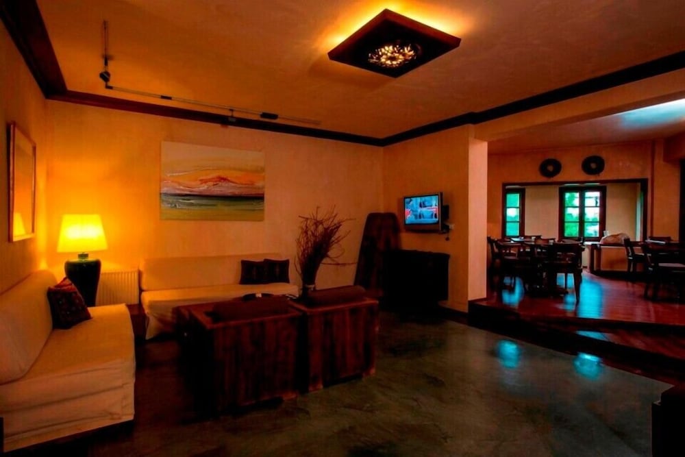 Katogi Averoff Hotel Vinery 32/45