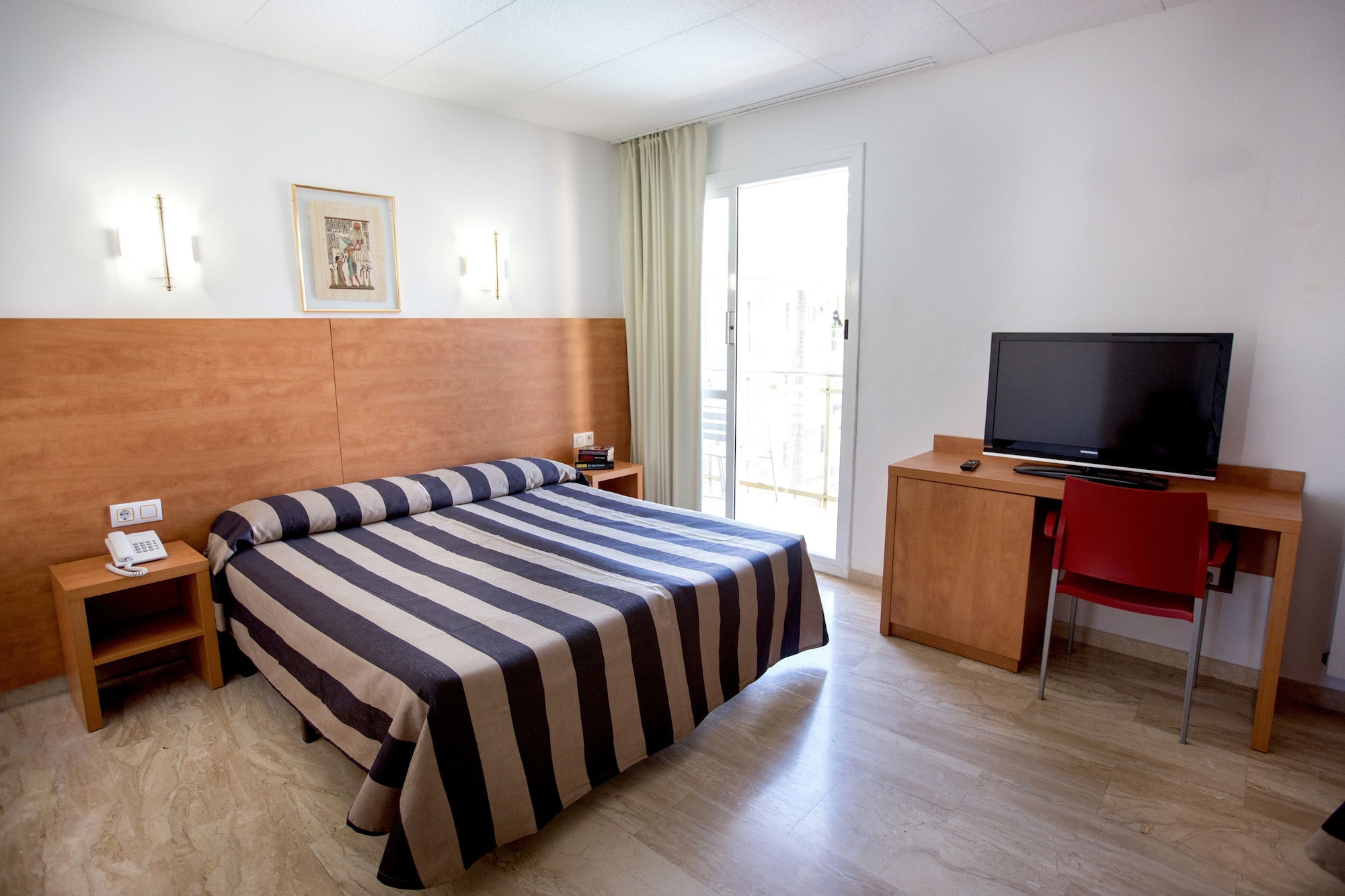 STANDARD, TWIN BEDS