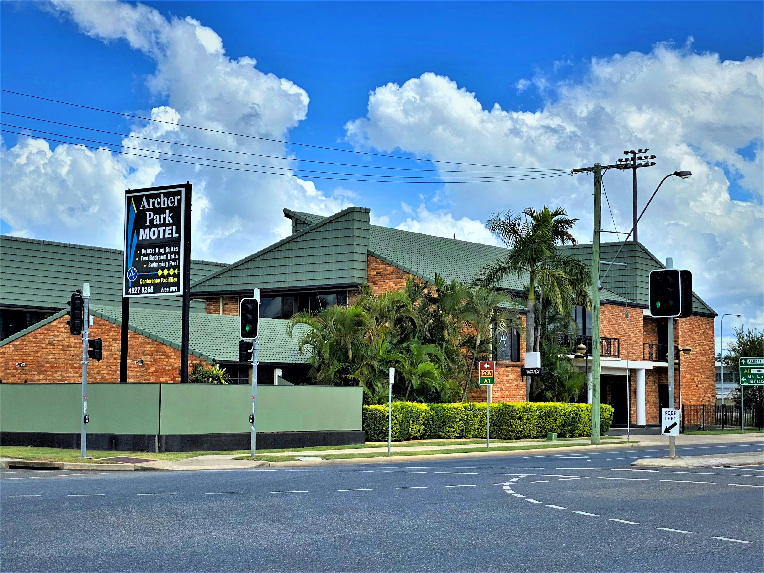 Archer Park Motel 3/5