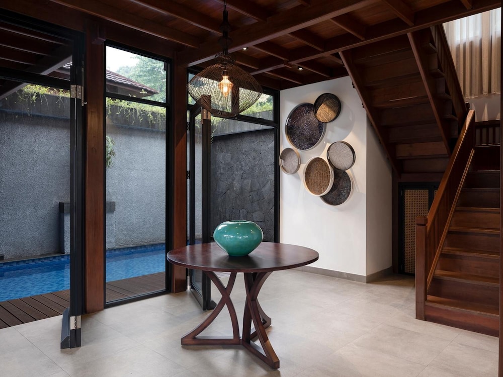 JSI Resort 31/56