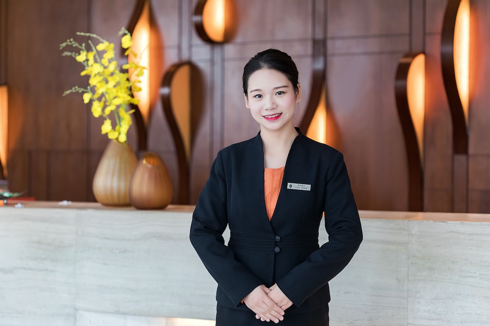Huaqiang Plaza Hotel 21/42