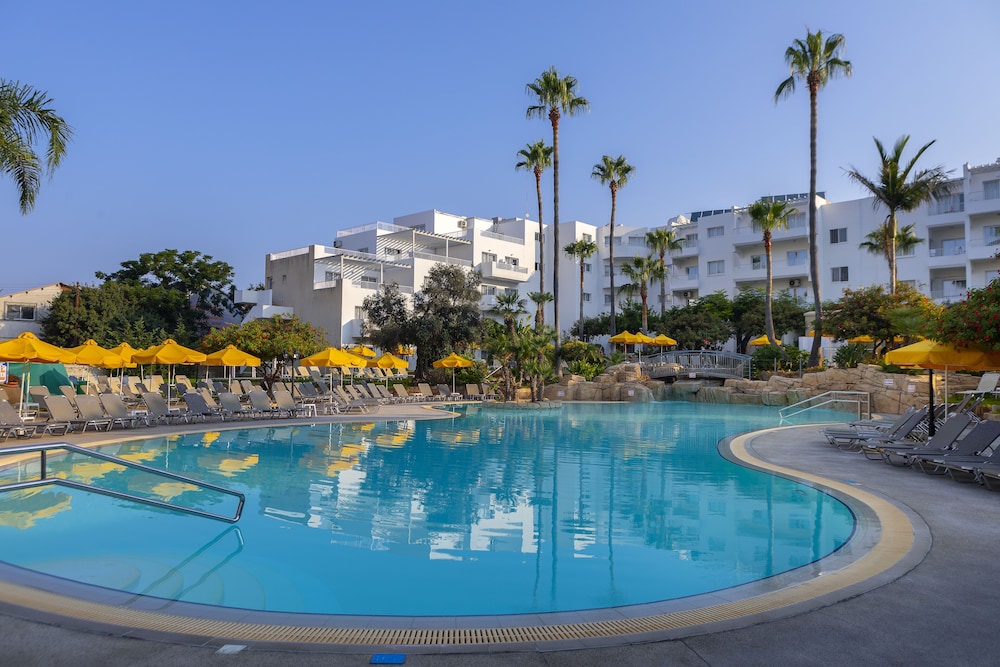 Mayfair Gardens in PAPHOS