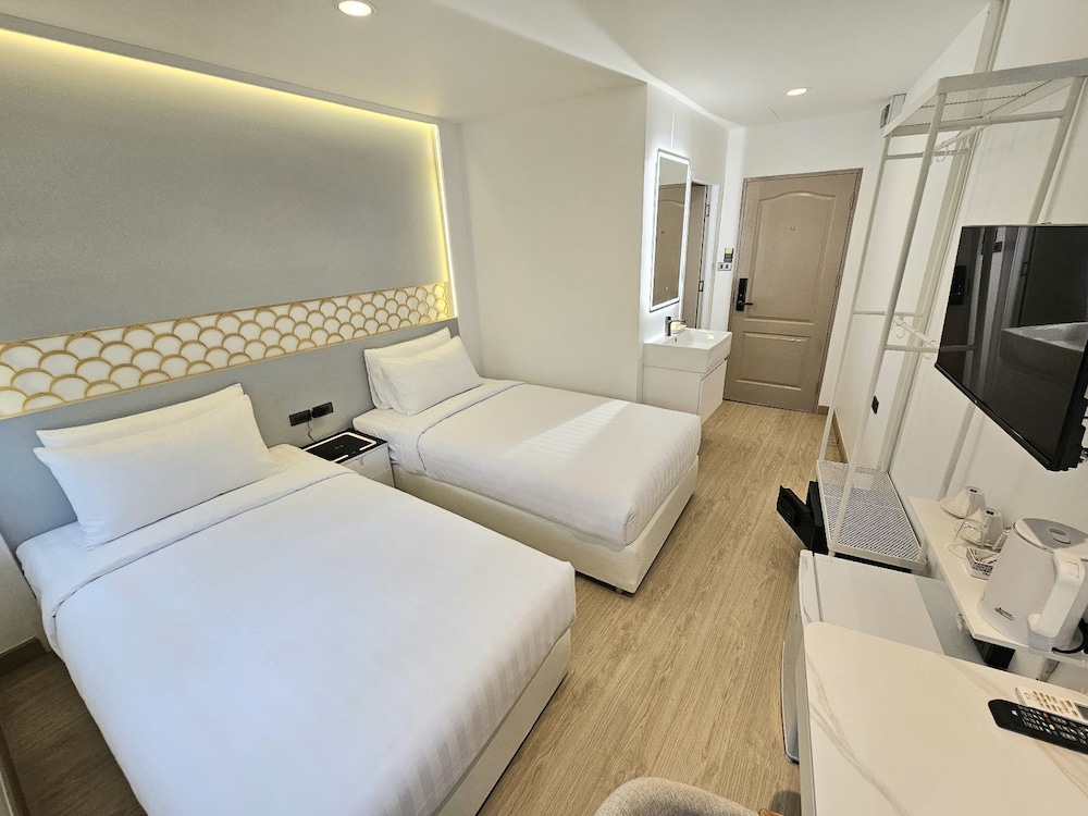 SUPERIOR, TWIN BEDS