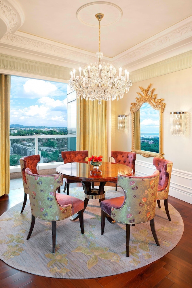 The St Regis Singapore 41/48