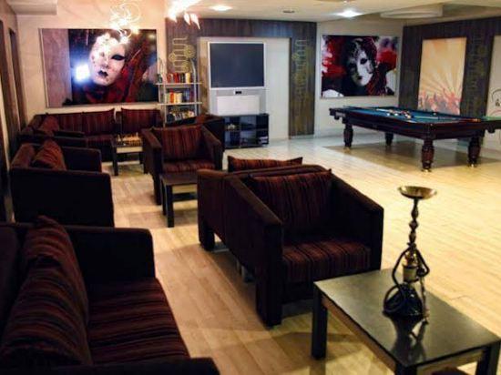 Lavitas Hotel 6/13
