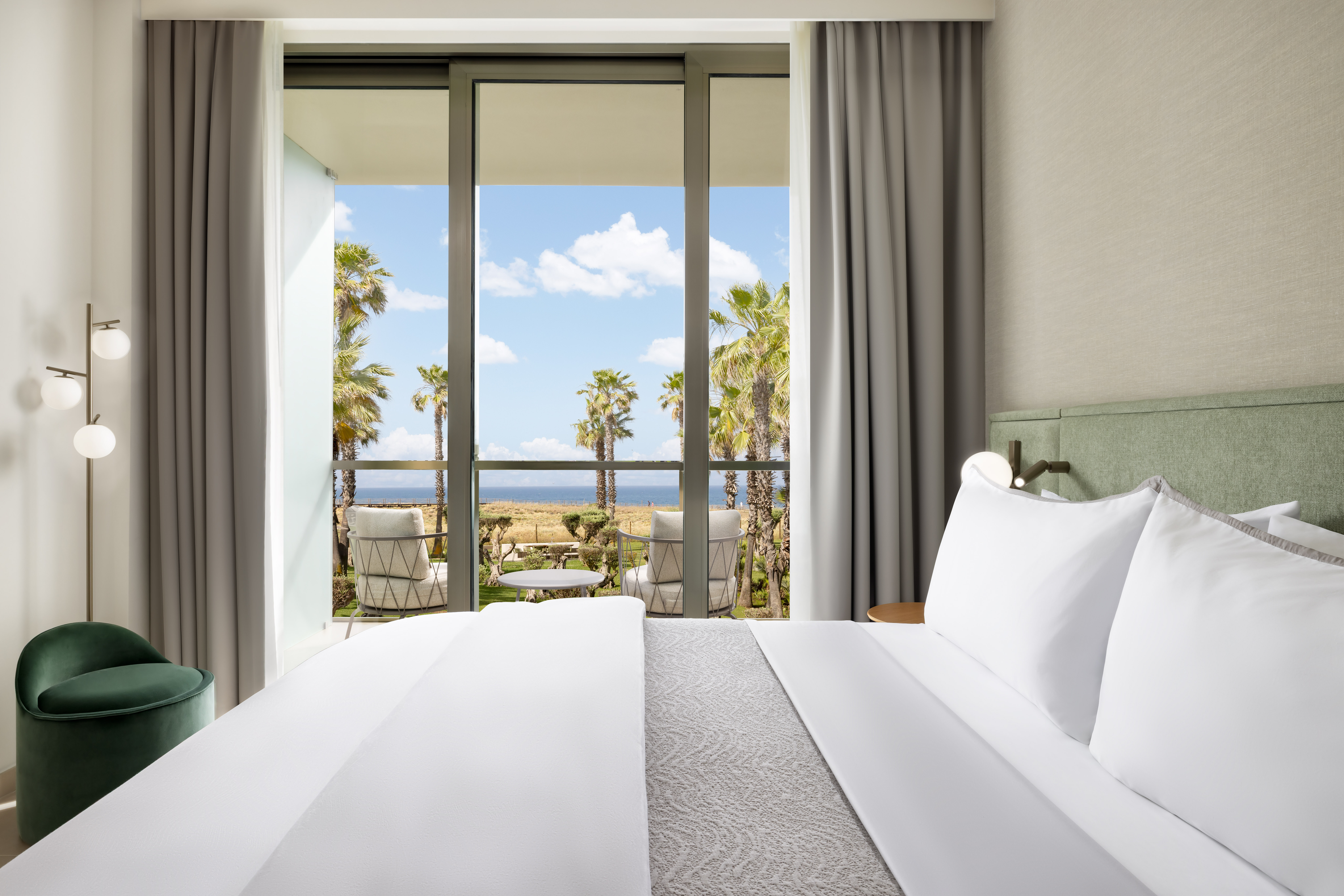 Deluxe King Sea View, The Westin Salgados Beach Resort, Algarve 5/8