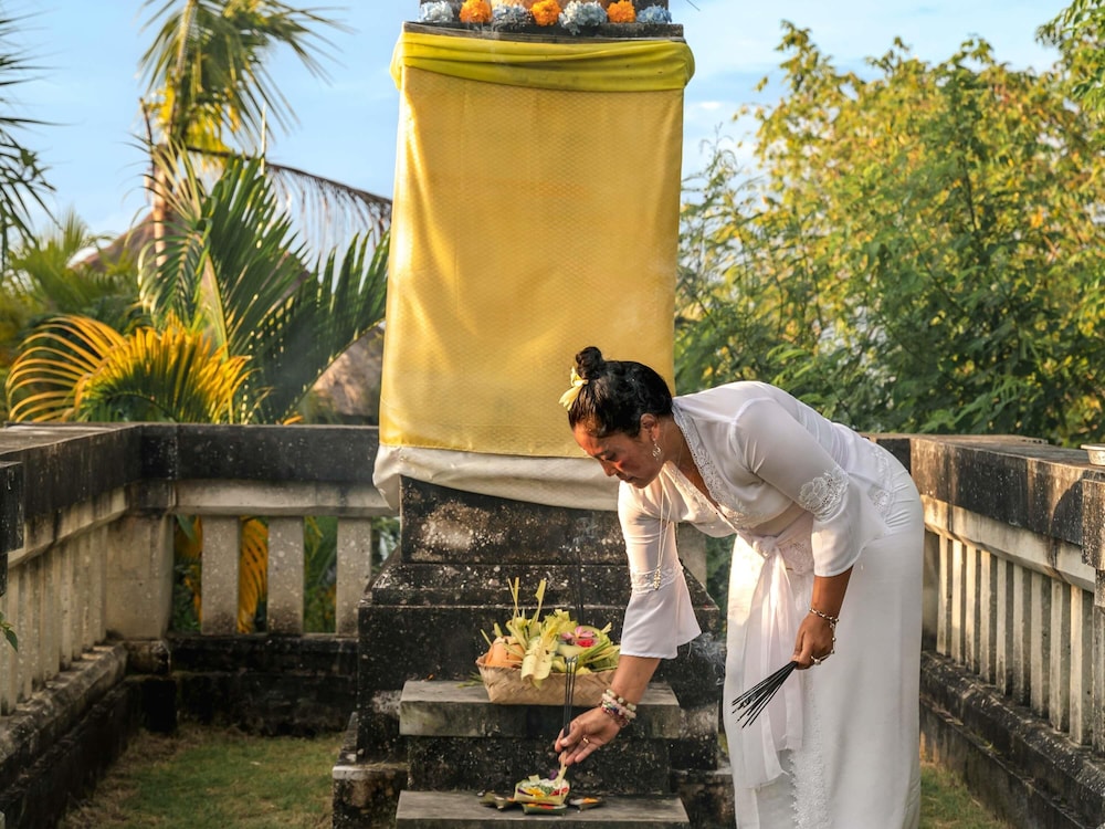 Raffles Bali 21/50