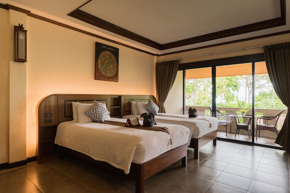 Anda Lanta Resort 24/74