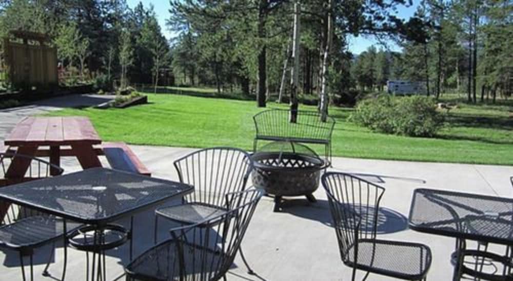 Eagle Fire Lodge Cabins 55/75