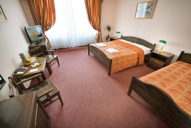 rooms