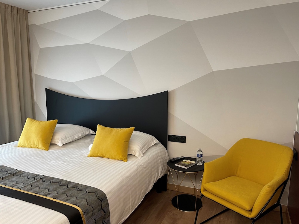 HOTEL CENTER BREST 15/48