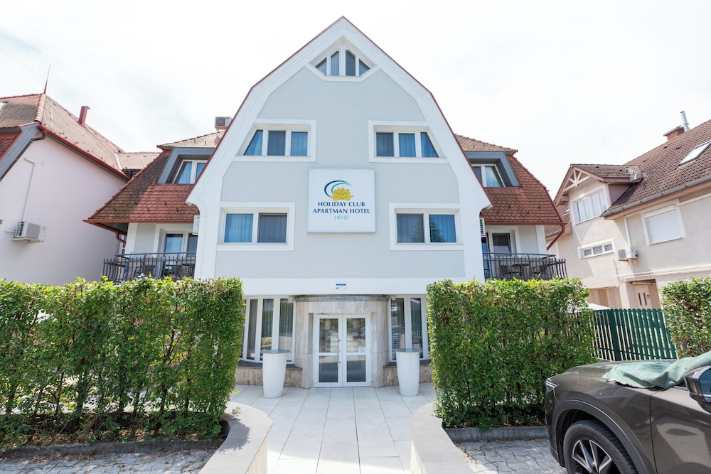 Holiday Club Heviz 4/50