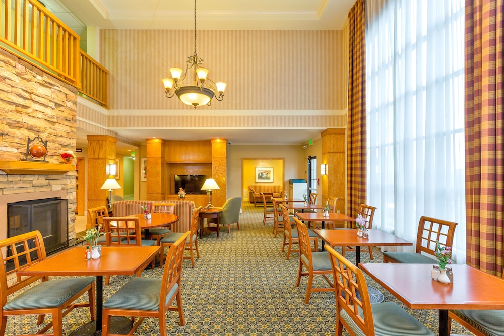 STAYBRIDGE SUITES BROWNSVILLE 52/73