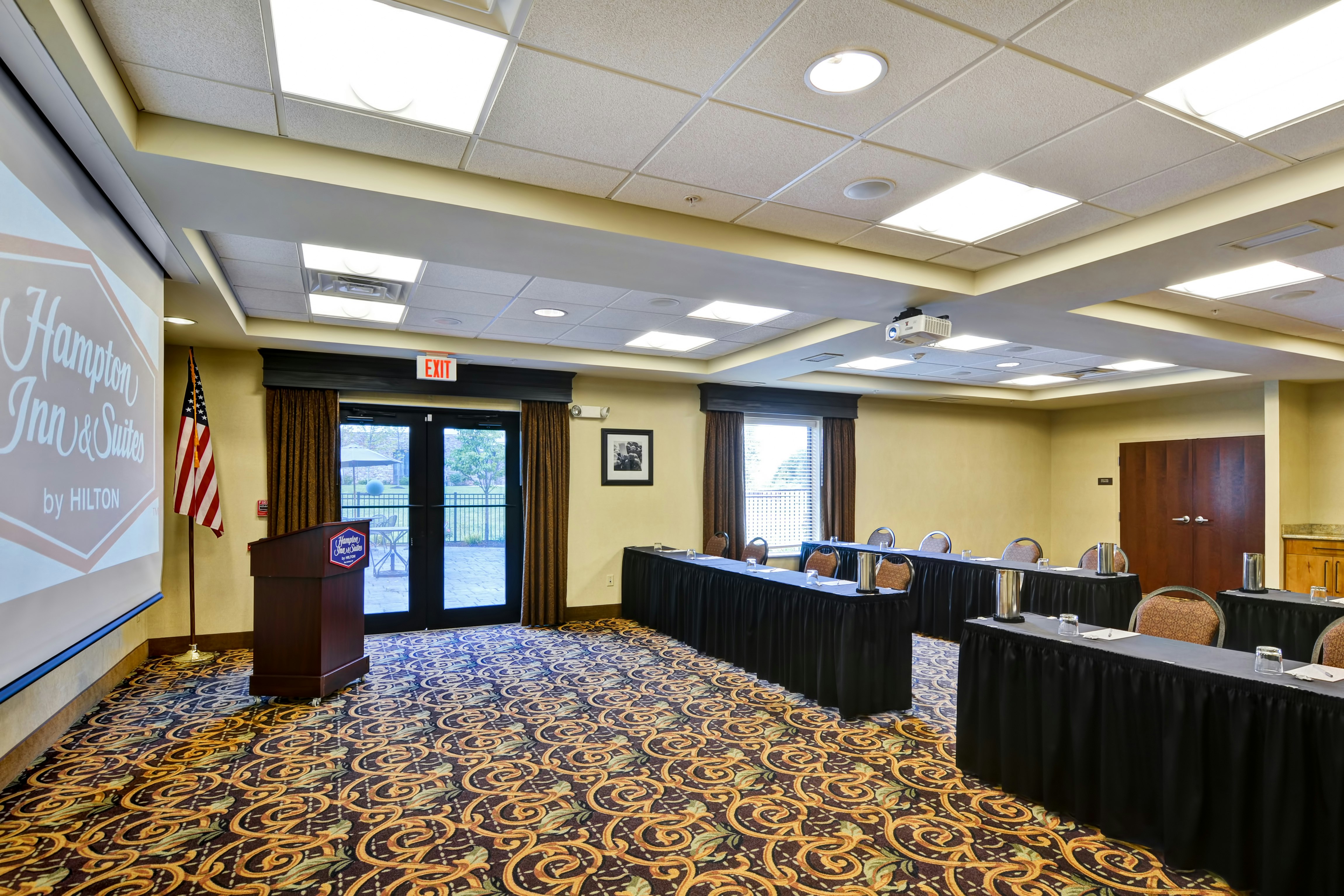 Hampton Inn and Suites New Hartford 61/64