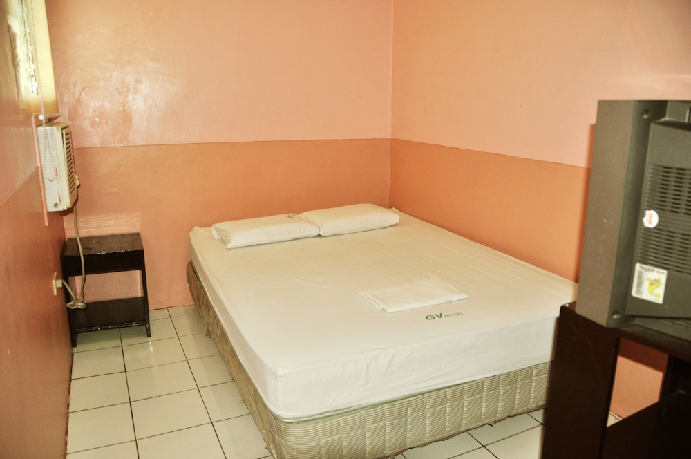 BUDGET, DOUBLE BED