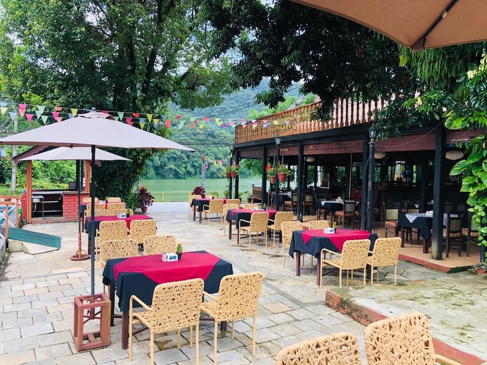 Lake View Resort 34/50