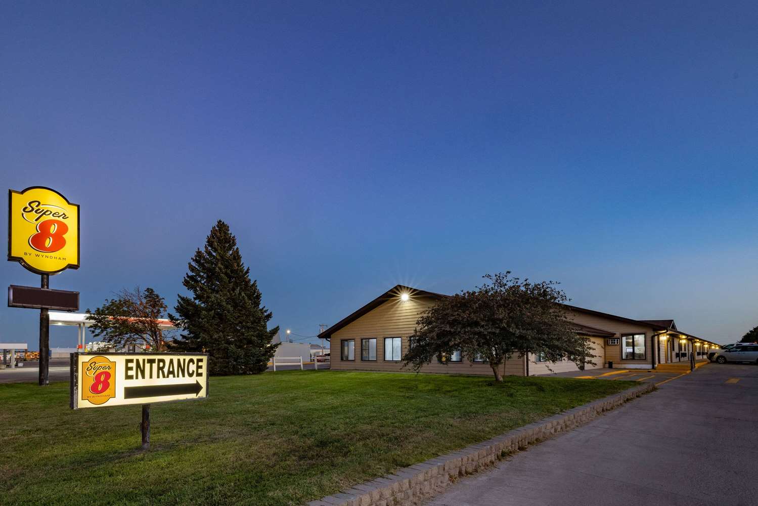 Super 8 by Wyndham Valentine NE 57/63