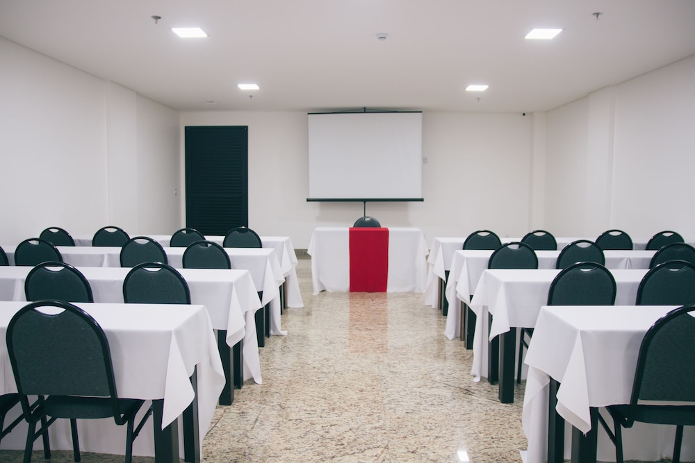 Summit Suites Hotel Cacapava 55/66