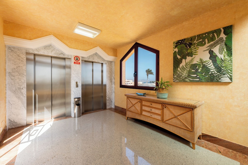 Hotel Esmeralda Maris by LIVVO 26/71