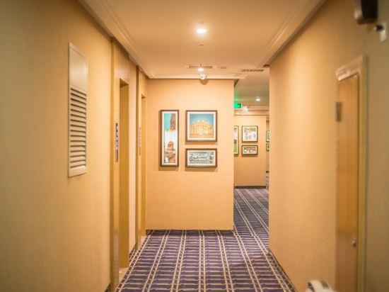 Deberlin Hotel 16/23