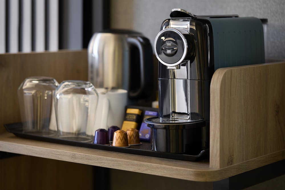 Premier Inn London Gatwick Airport Manor Royal 27/48