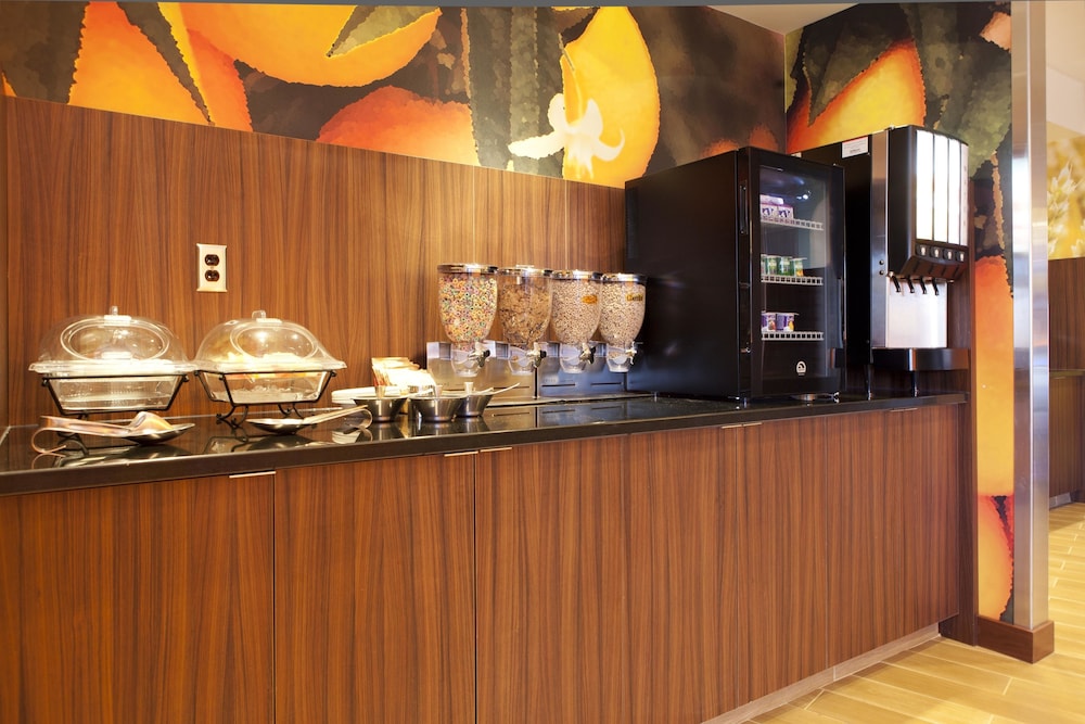 Fairfield Inn And Suites By Marriott Lethbridge 29/36