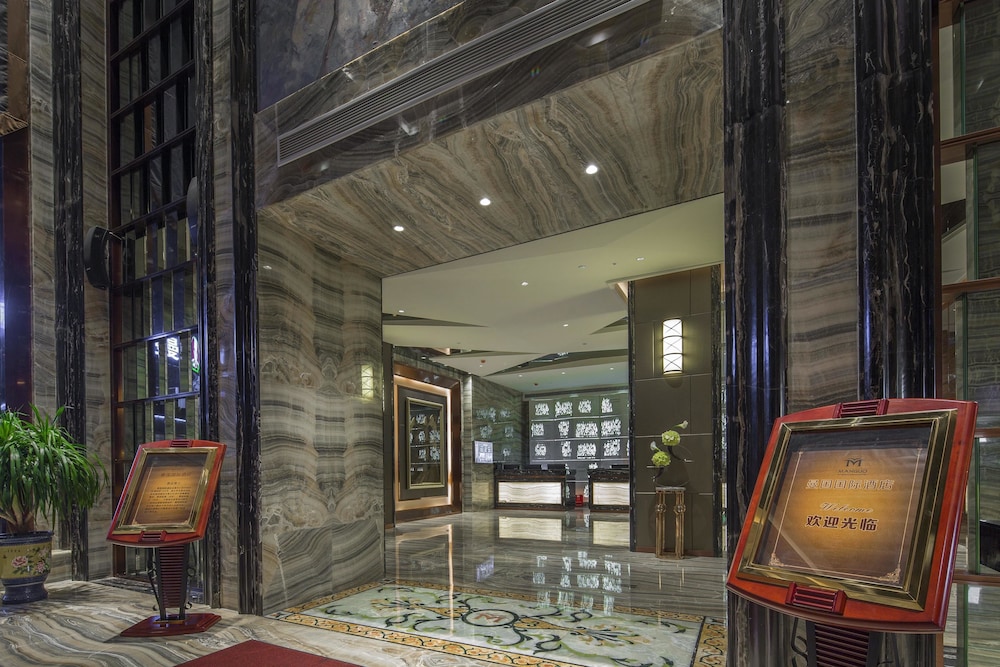 Manguo International Hotel 4/40
