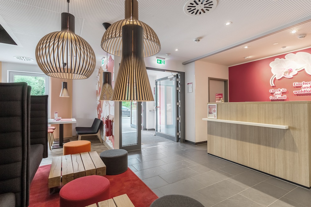 SERWAYS HOTEL WEISKIRCHEN 9/58