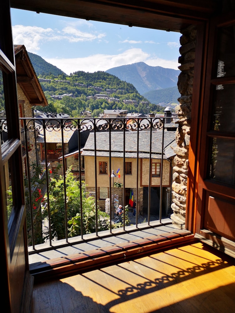 Santa Barbara de la Vall de Ordino 16/24