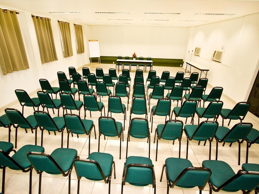 Turrance White Campinas Hotel 59/61