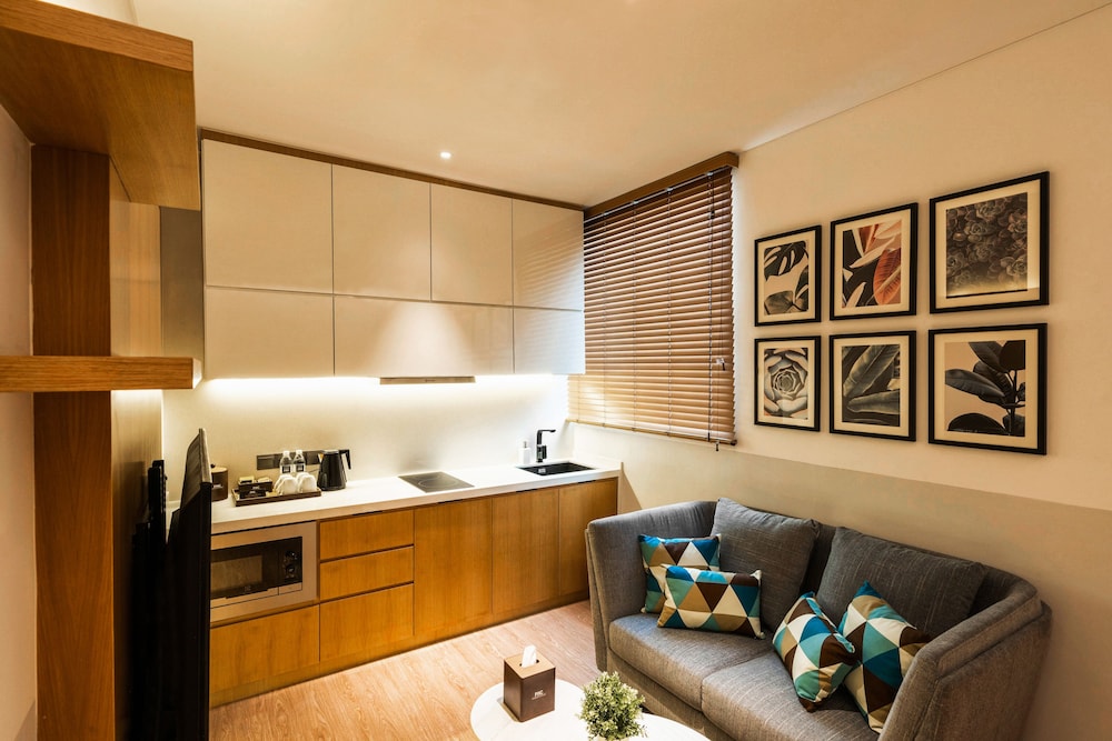 Macalister Hotel managed by The Ascott Limited 19/25