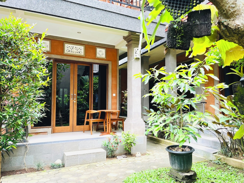 Tebesaya Homestay 3/50