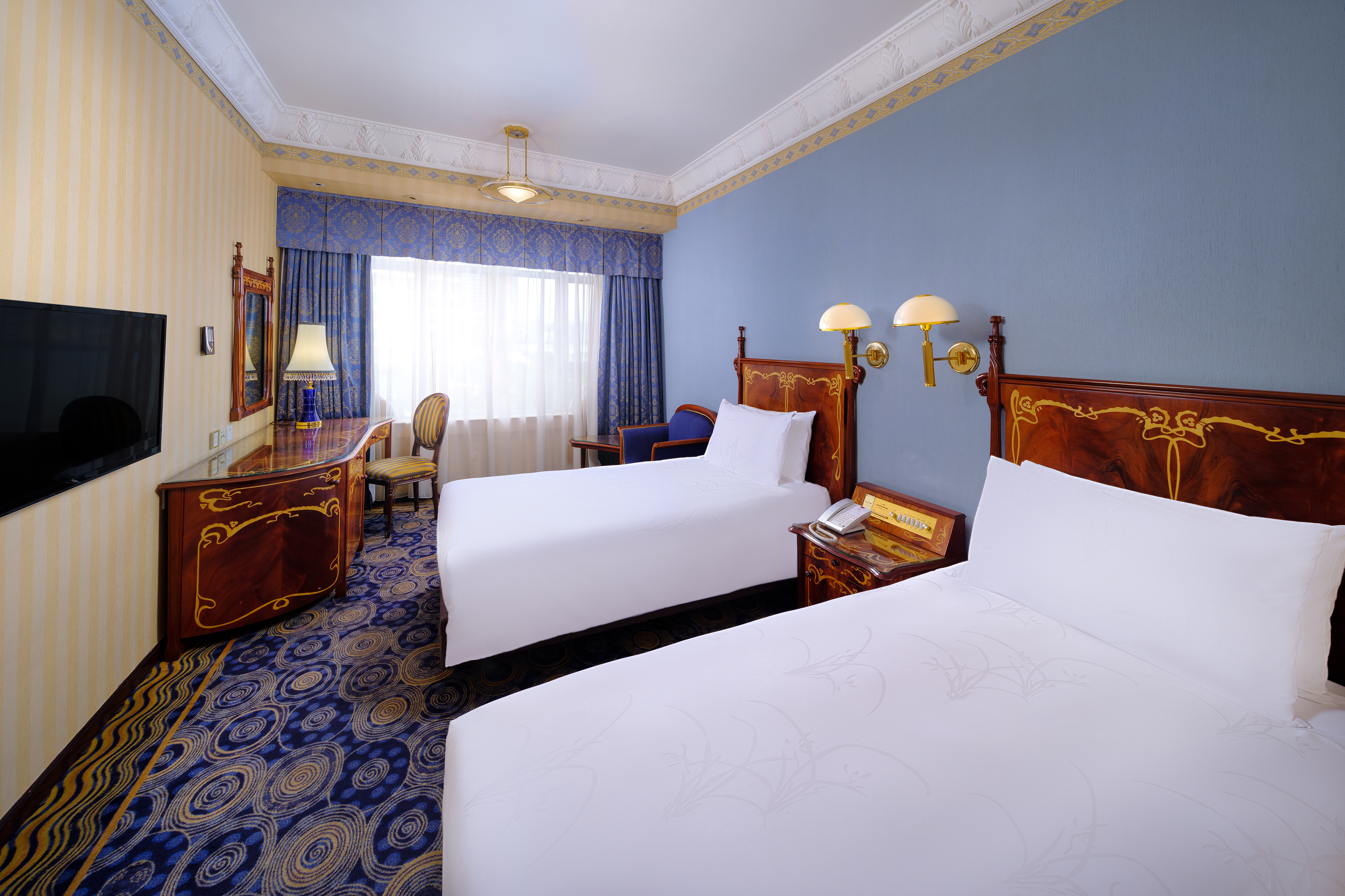 rooms