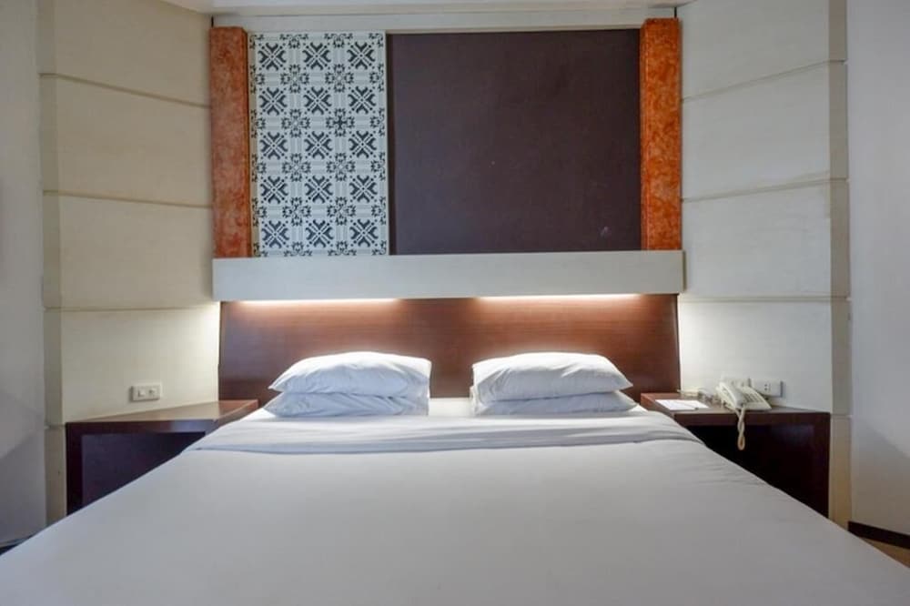 Hotel New Puri Garden Bandara Semarang 20/44
