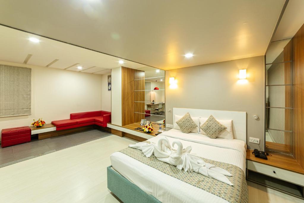 Select, King Bed