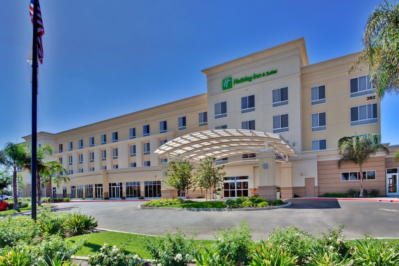 Holiday Inn Hotel Amp Suites Bakersfield North 6/57