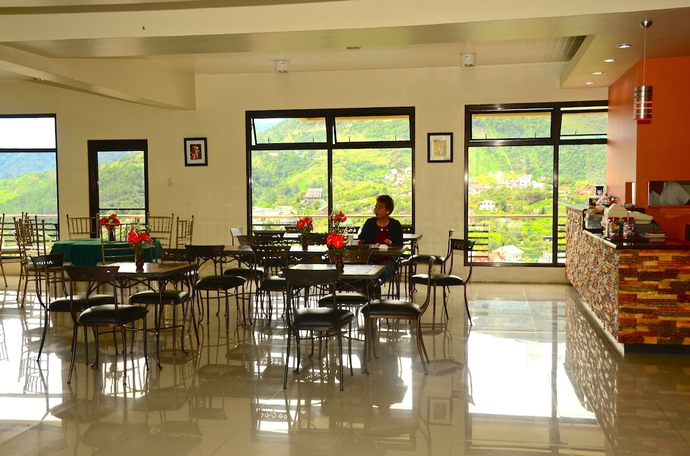Gardenville Hotel 29/37