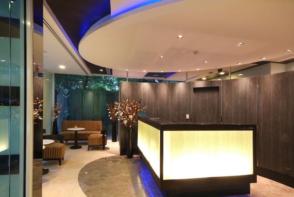 Amora Neoluxe Hotel 9/41