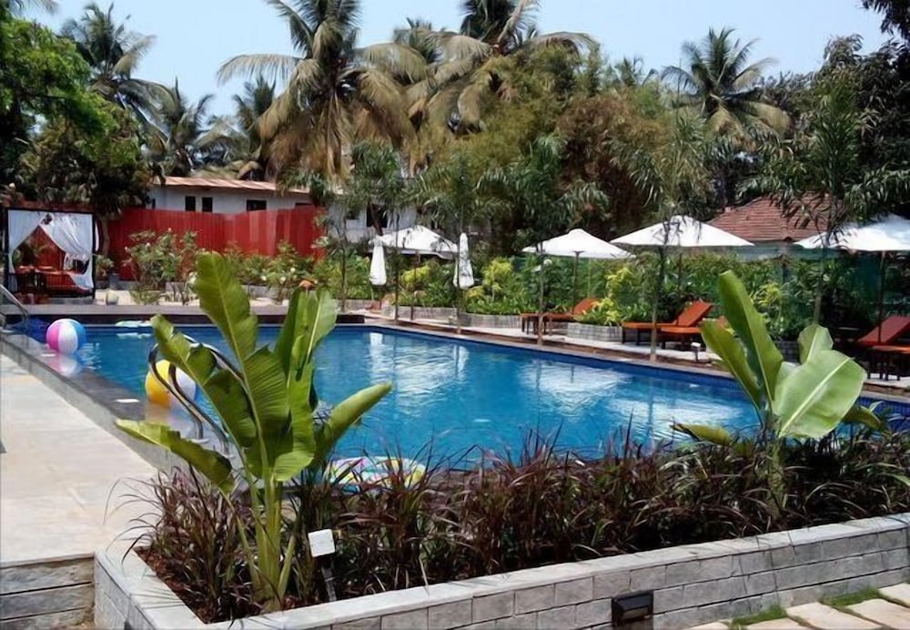 SinQ Beach Resort 50/52