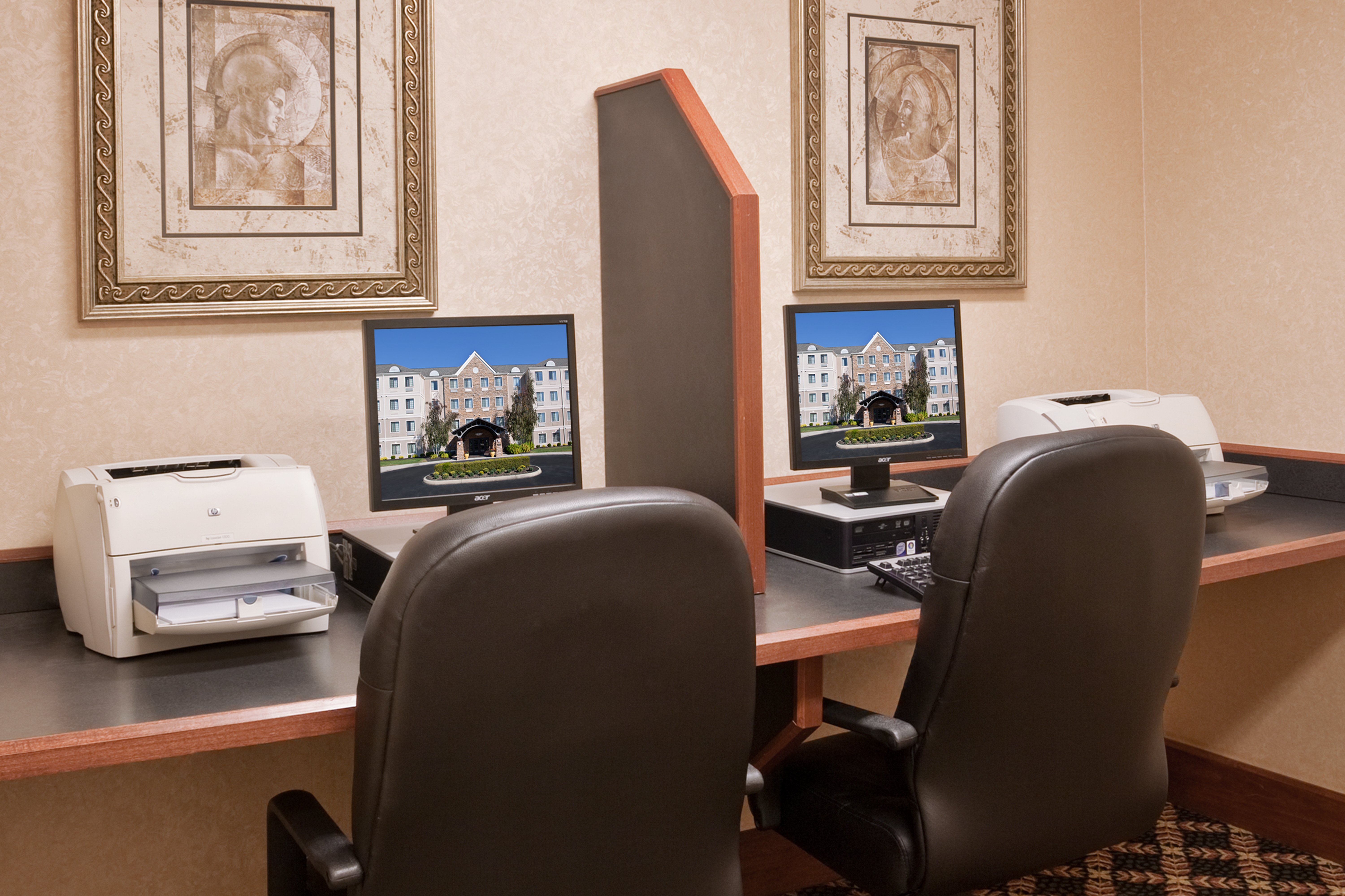 Staybridge Suites Columbus-Dublin 67/80