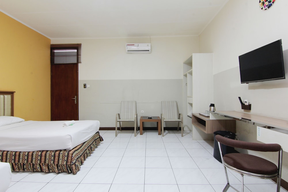 OYO 90103 Hotel Palem 20/24