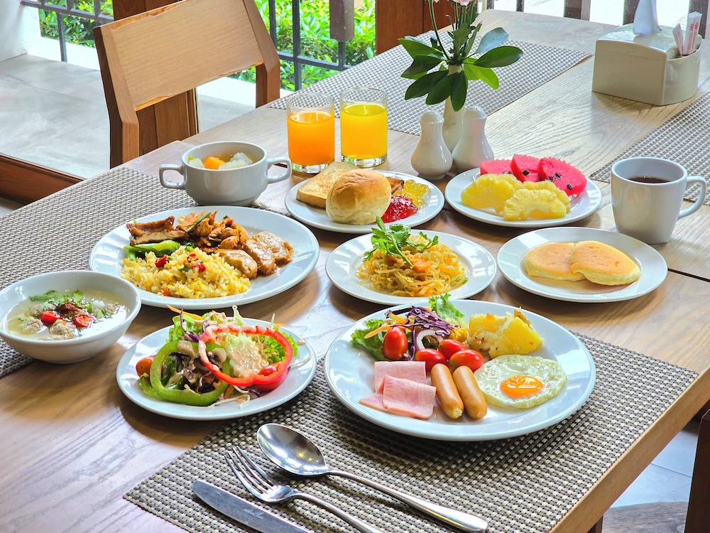 Welcome World Beachfront Resort 30/47