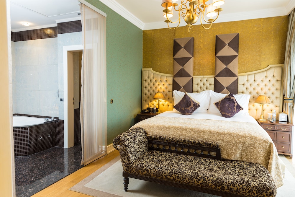 Excelsior Hotel & Spa Baku, Curio Collection by Hilton 14/82