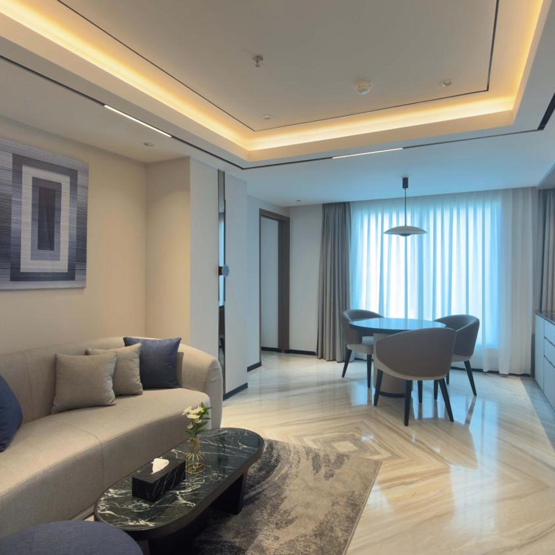 The Excelton Hotel Palembang 35/54
