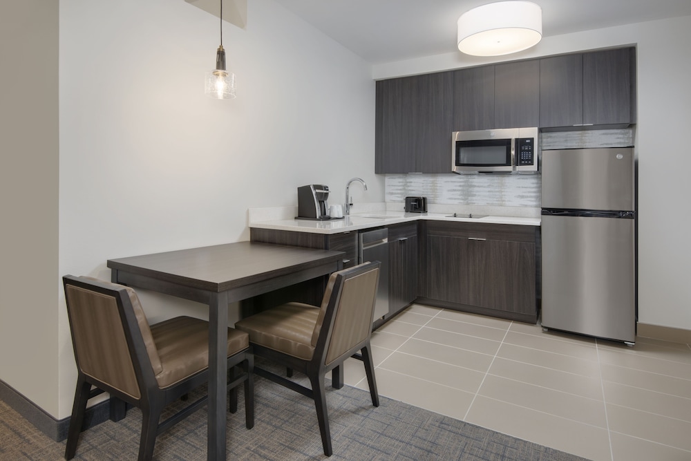 Residence Inn by Marriott Indianapolis Keystone 37/40