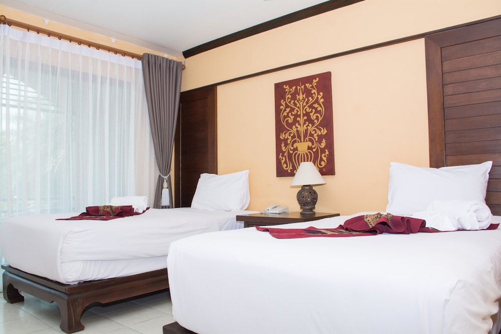 PHOOM THAI GARDEN HOTEL 7/22