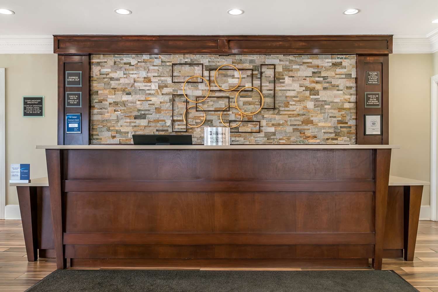Best Western Of Hartland 3/33