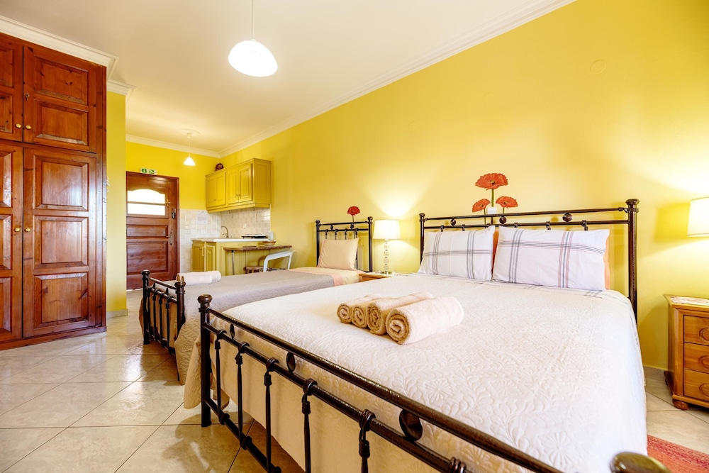 Arazzo Holiday Apartments 17/50