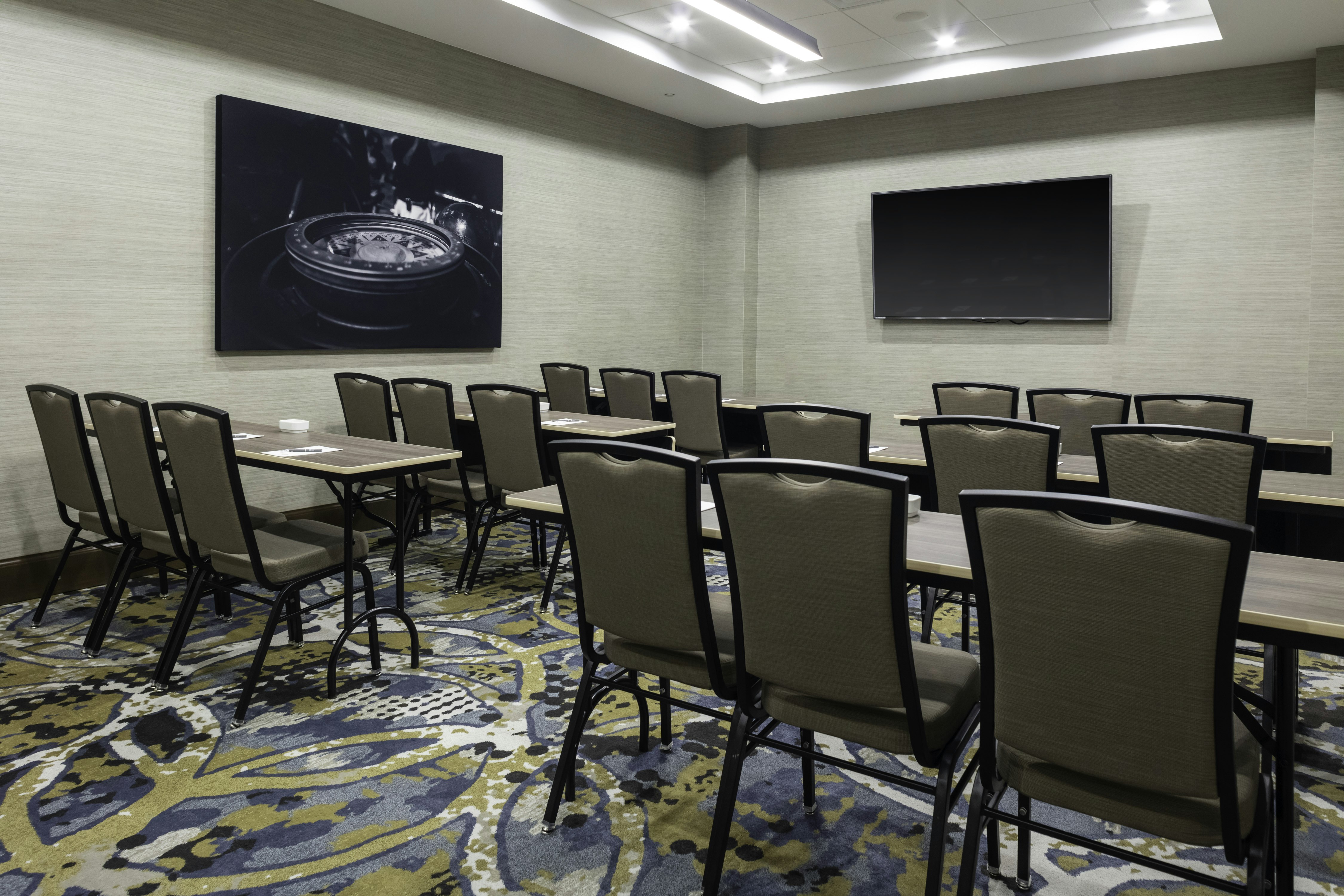 Embassy Suites by Hilton Grand Rapids Downtown, MI 52/59